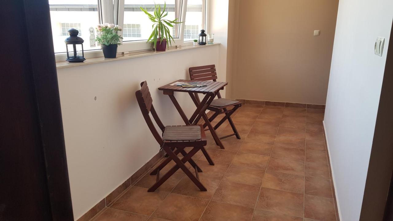 Vegvar Delux Apartman Gyula Exteriér fotografie
